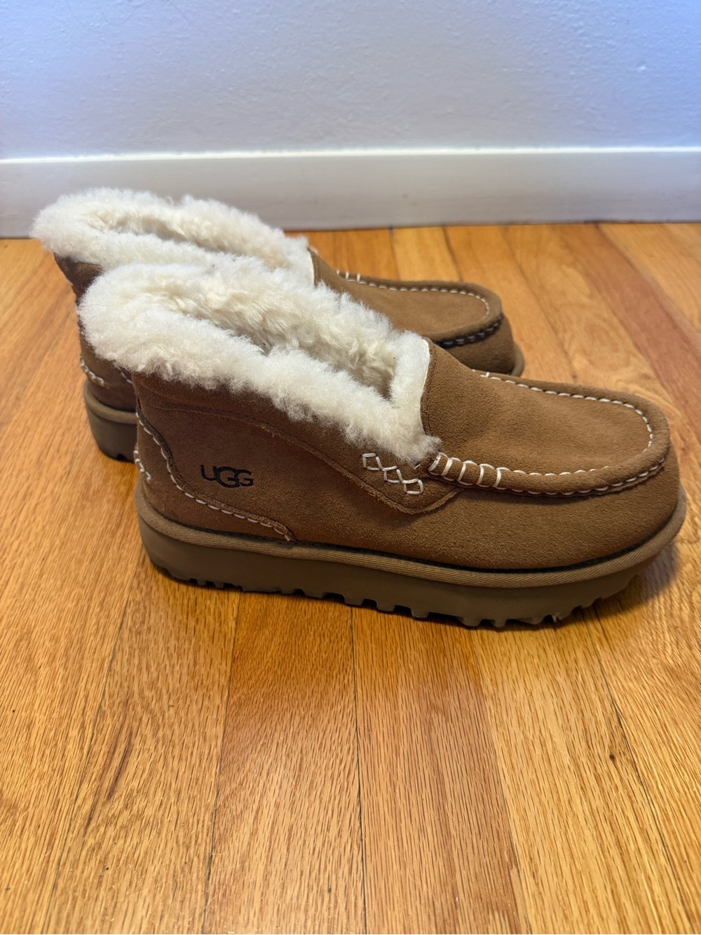 UGG womens Dakota Chestnut Suede Slip-On Moccasin with Shearling
